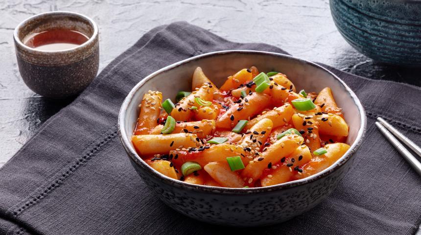 Tteokbokki tarifi: Tteokbokki nasıl yapılır?