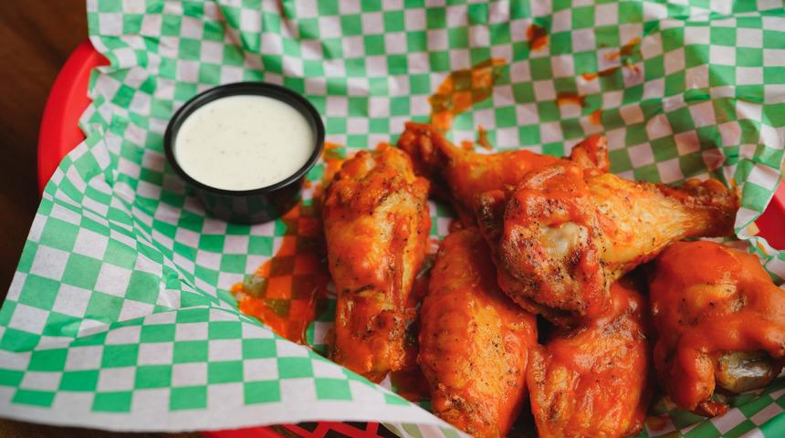 Buffalo wings tarifi: Buffalo wings nasıl yapılır?