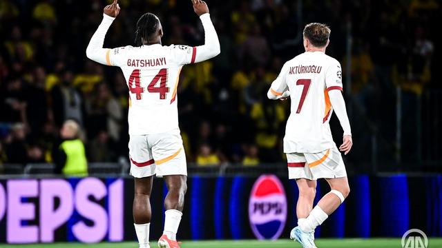 Michy Batshuayi saniyeler içinde tarihe geçti! Girer girmez golleri peş peşe attı