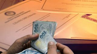 Sahibinden kiralık sahte diploma! Dolandırıcıları da dolandırdılar... Herkes mağdur, şikayetler artıyor