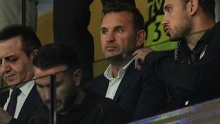 Tugay Kerimoğlu Galatasaray'ın yenilgisi sonrası canlı yayında açıkladı! Okan Buruk'ta bir sorun var