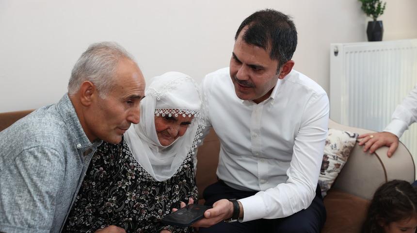 Bakan Kurum o anları paylaştı! Cumhurbaşkanı Erdoğan, 78 yaşındaki Adıyamanlı depremzedeyle telefonla görüştü