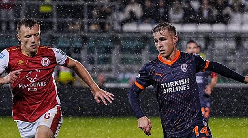 Başakşehir, UEFA Konferans Ligi'nde tur şansını İstanbul'a bıraktı