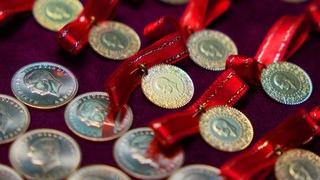 Tüm dünya soluğunu tuttu, o açıklamayı bekliyor: Altın fiyatları için en kritik ipucu... Saat 17.00'ye dikkat!