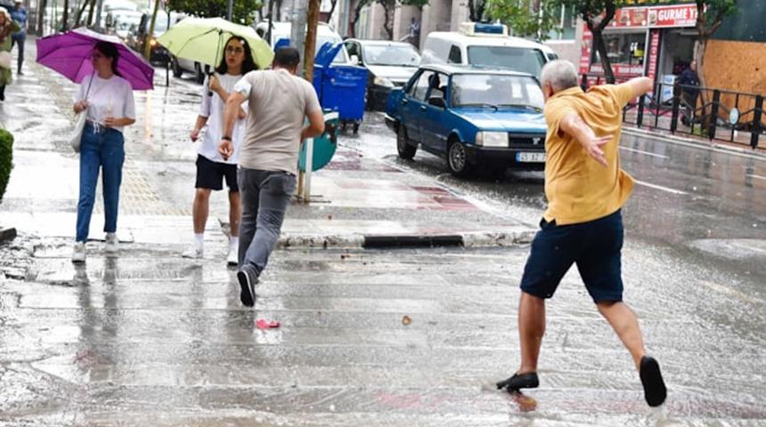 Meteoroloji, AFAD ve Valilik 'sarı' kodla uyardı! İstanbul'a geliyor
