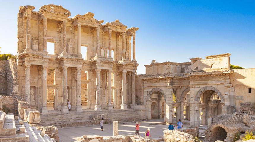 Efes Antik Kenti nerede? Efes Antik Kenti'ne nasıl gidilir? Efes Antik Kenti yol tarifi