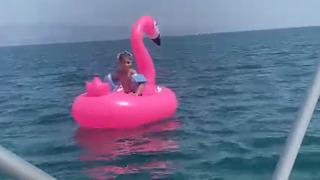 Denizde korku dolu anlar… 700 metre açığa sürüklendi! Tek başına kaldı