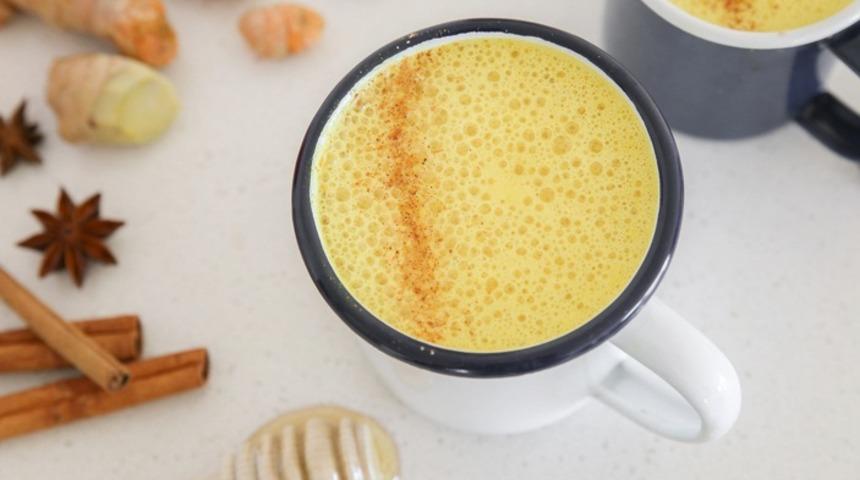 Altın süt faydaları ve mucize etkileri