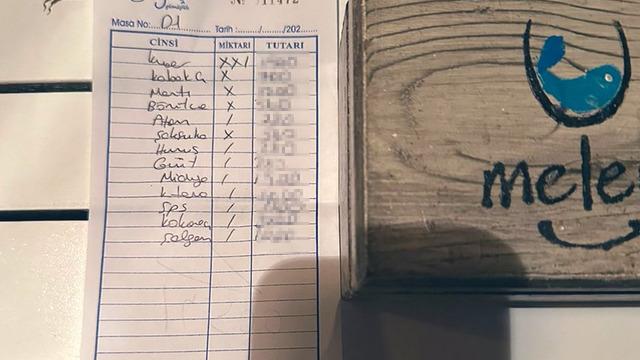 Hesabı görünce neye uğradığını şaşırdı! Bir porsiyon kokoreç 3200 tl...