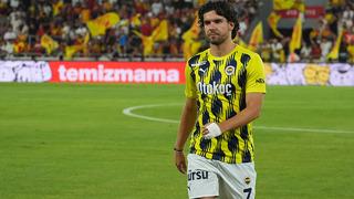 Ferdi Kadıoğlu İngiltere'ye uçtu! Transfer detayları belli oldu: İşte kazanacağı ücret
