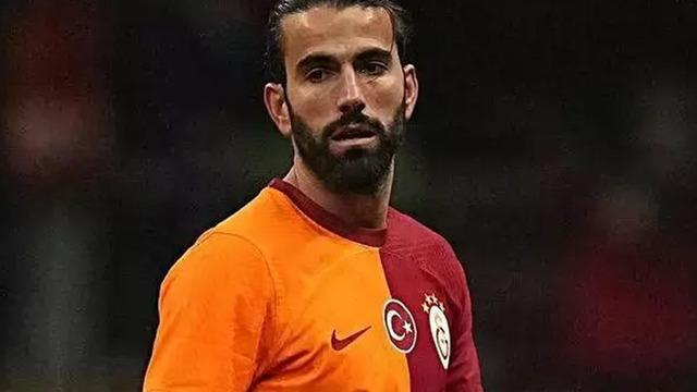 Galatasaray'da Sergio Oliveira krizi! 1 milyon Euro'yu reddetti!