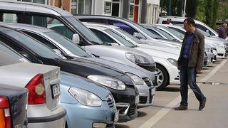 İkinci el araca talep arttı ama fiyatlar düşüyor... Reel düşüş son hız devam ediyor 