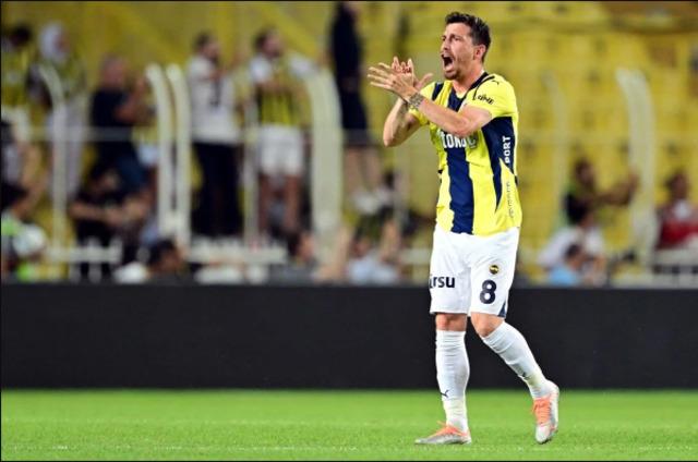 Fenerbahçe, Rize deplasmanında! Tek eksik... Fred geri döndü! 640xauto