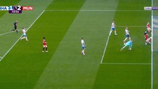 İngiltere Premier Lig'de futbol tarihinin en ilginç ofsaytlarından biri yaşandı! Brighton, Manchester United'ı son dakikada devirdi!