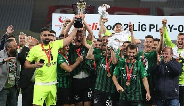 kocaelispor-dan-sampiyonluk-kutlamasi-aciklamasi