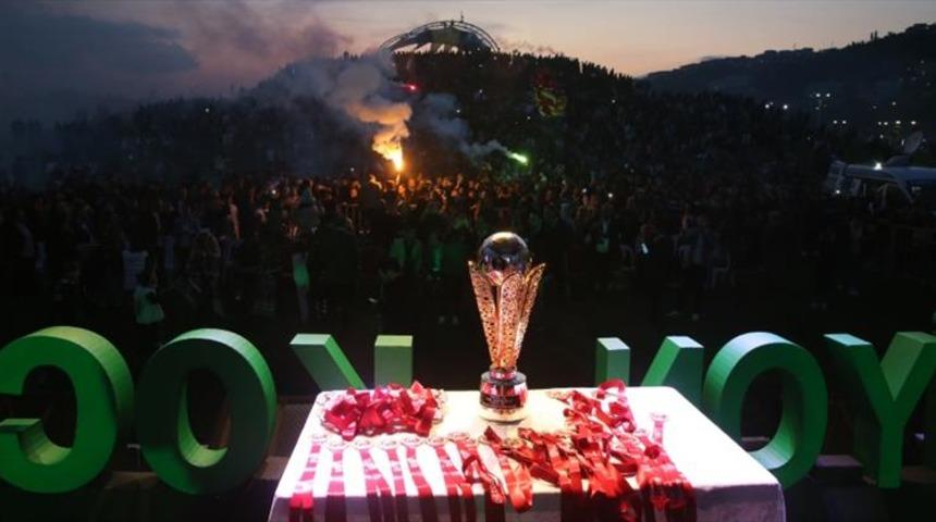 İnanılır gibi değil! Kocaelispor şampiyonluk kupasını kaybettiğini açıkladı... Başkandan halka çağrı "Yerini bilen bize ulaşsın"