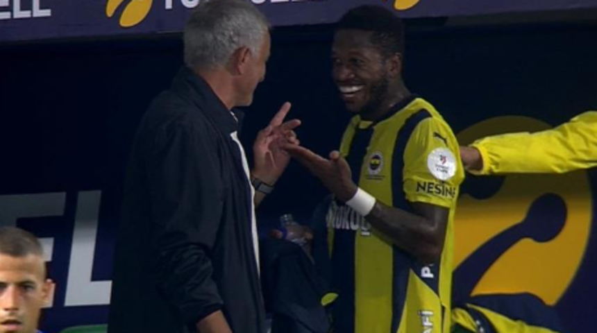 Fenerbahçe Rizespor maçının yıldızı Fred, oyundan alındıktan sonra Jose Mourinho ile ne konuştuğunu açıkladı!
