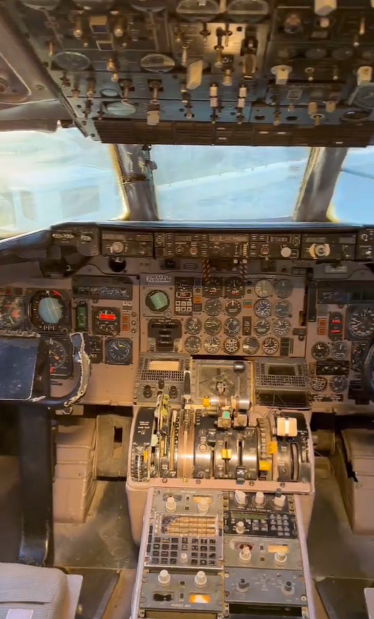 Kemal Sunal'ın vefat ettiği uçağın görüntüleri ortaya çıktı! Bakın şimdi nasıl kullanılıyor G4