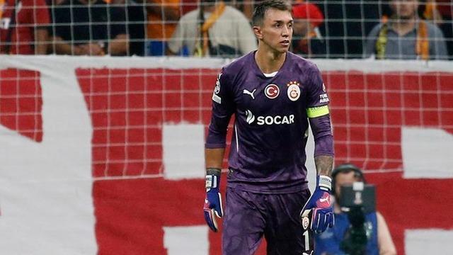 galatasaray39da-fernando-muslera39dan-alan-virginius39a-tekme