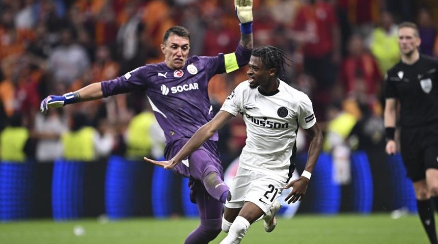 Sinirlerine hakim olamamıştı! Fernando Muslera'nın attığı tekme sonrası alacağı ceza belli oldu