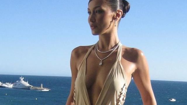 Bella Hadid aşkı için lüks içindeki evini bırakıp küçücük karavana taşındı! Yaptığı çok havalı bir şeydi