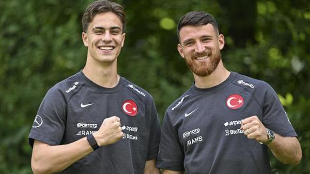 Milli futbolcunun transferi resmen açıklandı!