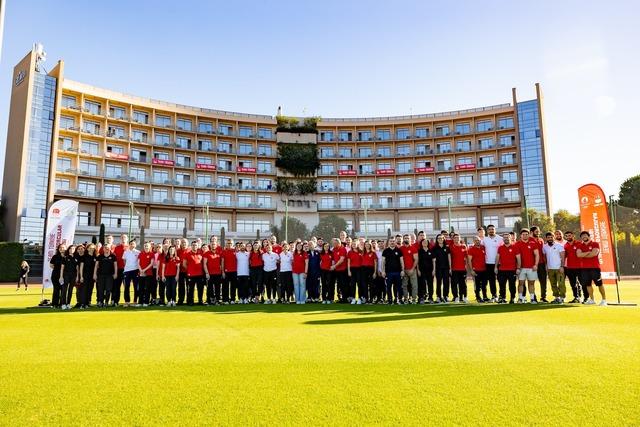 Avrupa’nın ve Türkiye’nin en büyük ve en kapsamlı spor tesisi Gloria Sports Arena, 2024 Paris Olimpiyatları’nda yarışan Team Türkiye ekibinin hazırlık dönemine ev sahipliği yaptı. Spora ve sporcuya verdiği destekle öne çıkan Gloria Sports Arena,  640xauto