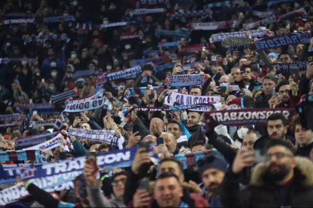 UEFA Disiplin Kurulu'ndan Trabzonspor'a seyircisiz oynama cezası 640xauto