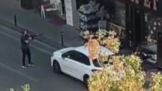 Sultanbeyli'de eski çalışan dehşet saçtı! Kasap dükkanına uzun namlulu silahla kurşun yağdırdı