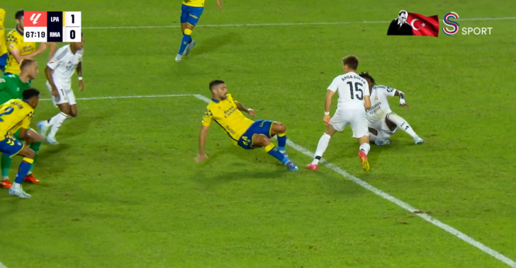 Real Madrid'de Arda Güler'e 4 dakika yetti! Oyuna girdi, beraberlik golü geldi G3