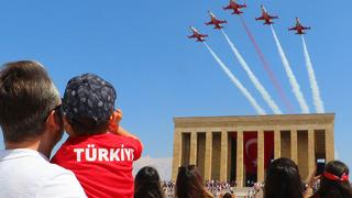30 Ağustos Zafer Bayramı'nda Anıtkabir'e akın ettiler! Görüntüler gündem oldu