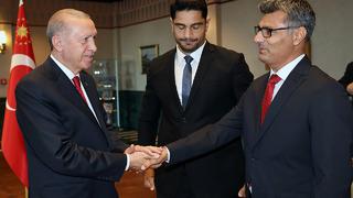 Yusuf Dikeç de aralarında! Cumhurbaşkanı Erdoğan derece alan sporcuları kabul etti