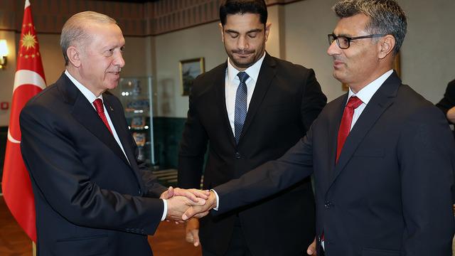 Yusuf Dikeç de aralarında! Cumhurbaşkanı Erdoğan derece alan sporcuları kabul etti
