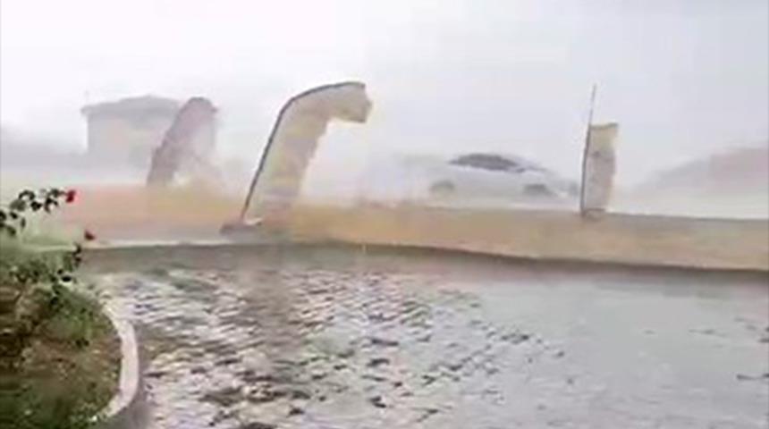 Ankara sağanak yağışa teslim oldu 