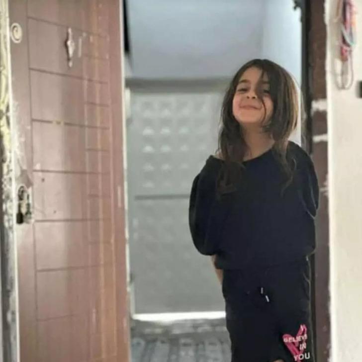 Kayıp Narin'in köyündeki bir detaya dikkat çekti! Ece Üner: Hepsi susuyor, susarak çok şey anlatıyorlar G2