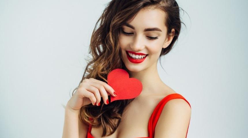 Gülümsemenize zarar verecek 7 şey!