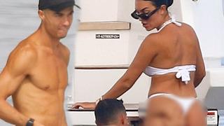 Ronaldo sevgilisi Georgina Rodriguez'in o haline dayanamadı! Tekne tatilinde keyif