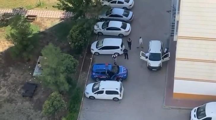 Türkiye Narin'i merak ederken bir arama daha gündeme oturdu! Bu kez babasının amcası: Evi ve arabası arandı G2