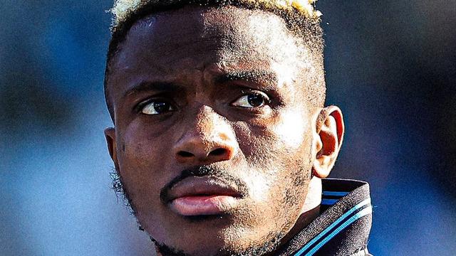 Emmanuel Emenike, Victor Osimhen'i Fenerbahçe'ye davet etti!  Bizimle tarih yaz