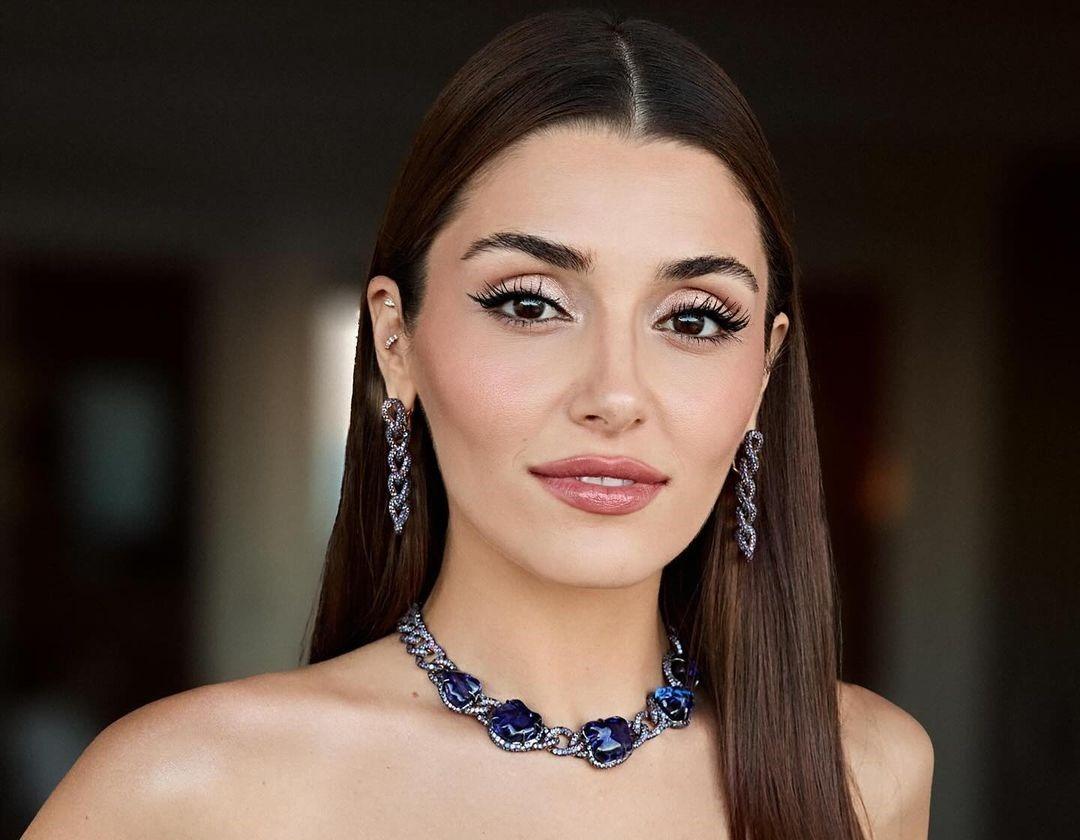 Hande Er&ccedil;el ablasıyla Justin Timberlake konserinden paylaştı! Tarzının bedeli dudak u&ccedil;uklattı