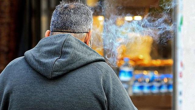 Canlı yayında hesapladı! 4 alkol ve bir sigarada ortaya çıkan vergi ücreti astarını geçti! 