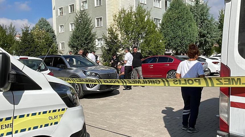 Eskişehir’de evlilik yıl dönümünde ölü bulundu! Boğazındaki kesikler dikkat çekti!  