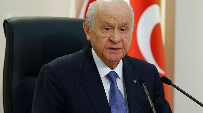Bahçeli'den 'Teğmenlerin yemin töreni'yle ilgili ilk açıklama: Hiç kimse kutuplaşma dalgası oluşturmaya kalkışmamalı