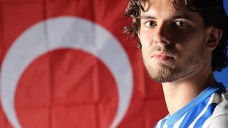 Ferdi Kadıoğlu'ndan Fenerbahçe'ye sürpriz telefon! ''Türkiye'ye geri geliyorum''