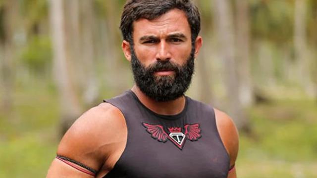 Beş parasız halime geri döndüm demişti! Turabi o teklifi duyunca...