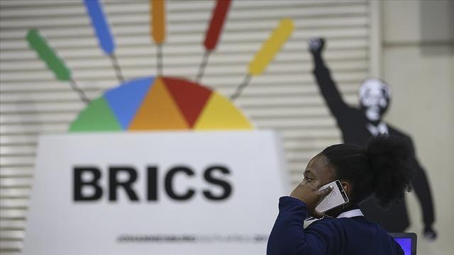 Cumhurbaşkanı Recep Tayyip Erdoğan'ın 22-24 Ekim'de BRICS Zirvesi'ne katılacağı aktarıldı. 640xauto