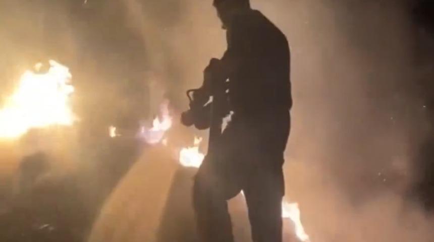 Van’da 2 bin 600 bağ ot alev alev yandı