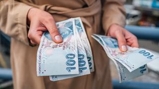 Emekliye memura refah payı, seyyanen zam tarih mi oluyor? “Zam yapsak bile 3 gün sonra eriyor” dedi: Maaş zammında iki ihtimal