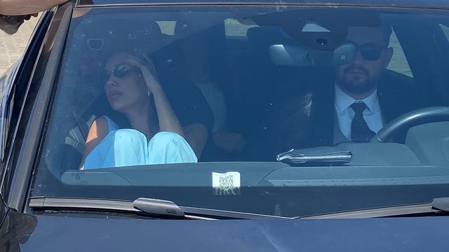 Engin Polat'ın tahliyesi sırasında dikkat çeken görüntü! Cezaevi önü lüks araç galerisine döndü