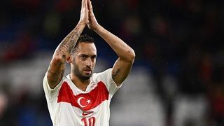 Milli oyuncumuz Hakan Çalhanoğlu'dan çarpıcı açıklamalar! ''Galler bizi zora soktu''